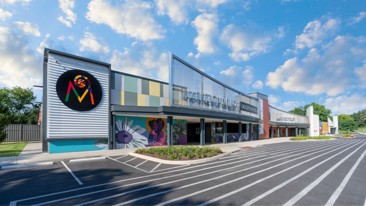 The front of Melrose Plaza